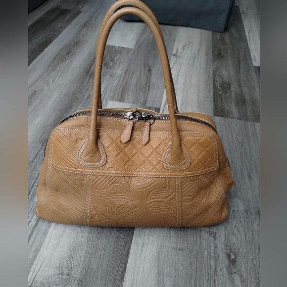 Prada Beige Leather Hand Bag - Picture 2 of 16